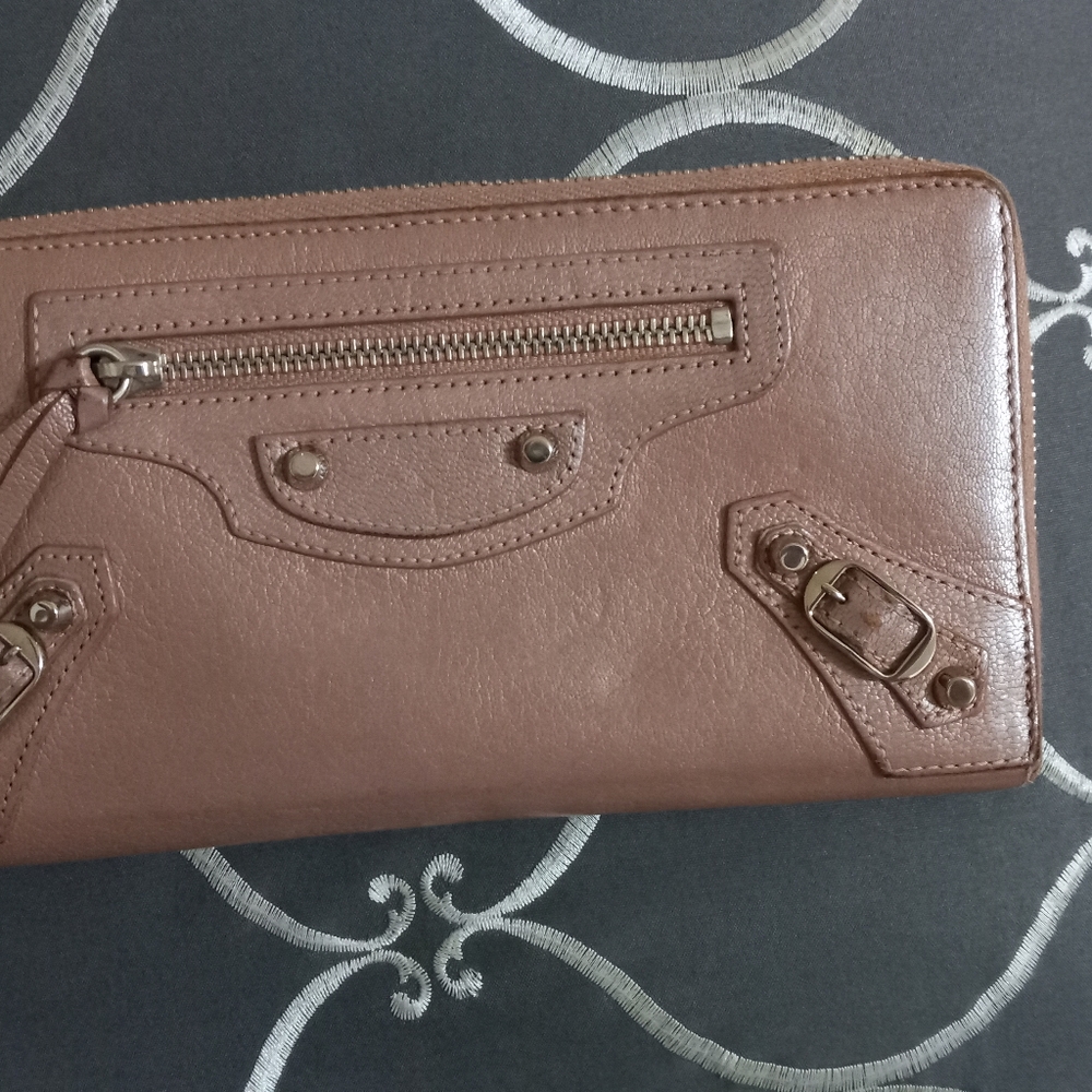 BALENCIAGA Zippy City Wallet Blush Pink Sheen - Picture 11 of 16